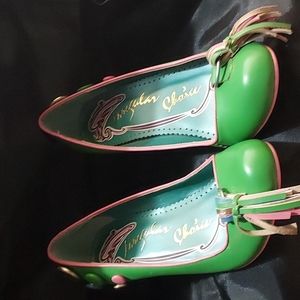 Cutest irregular choice green and pink kitten heels 39